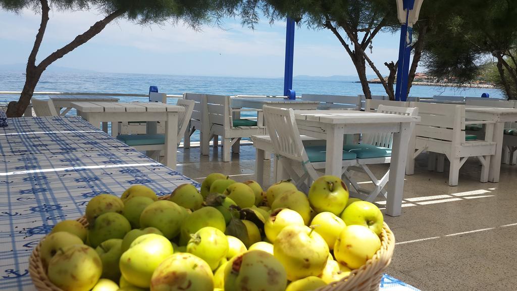 Lipsos Hotel Yeniliman Zewnętrze zdjęcie